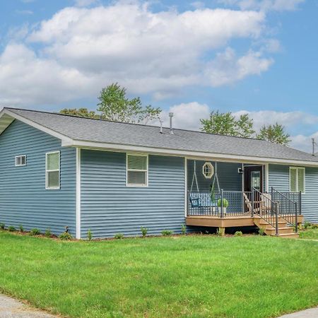 Lincoln Luxury Escanaba Exterior photo